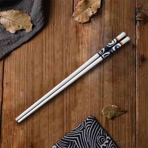 Baguettes Chinoises Avec Illustration Bleues