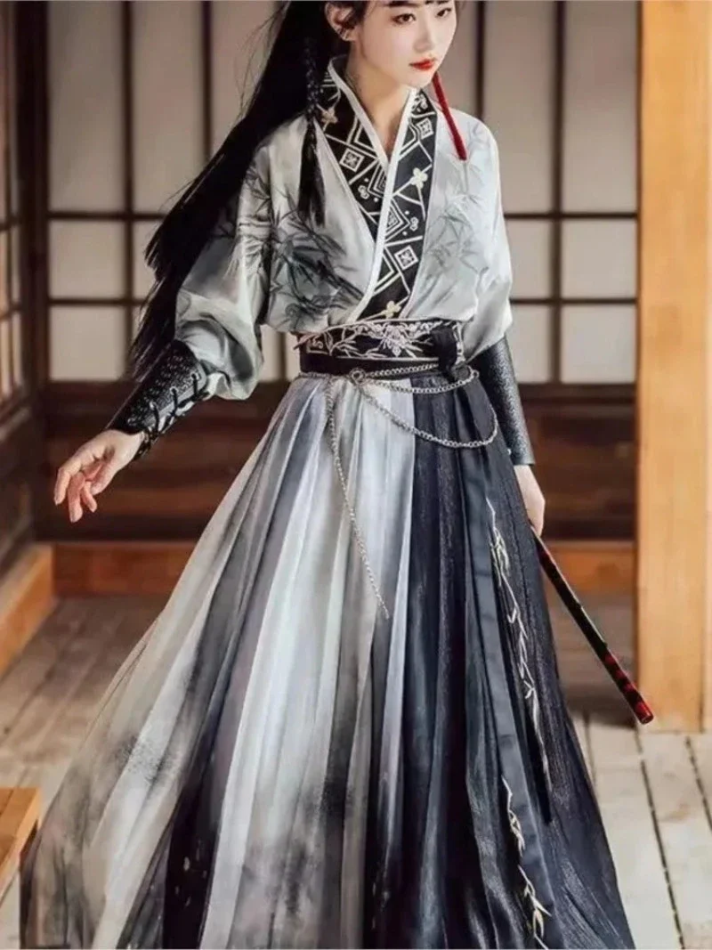 Tenue Chinoise Robe Hanfu Dynastie SONG