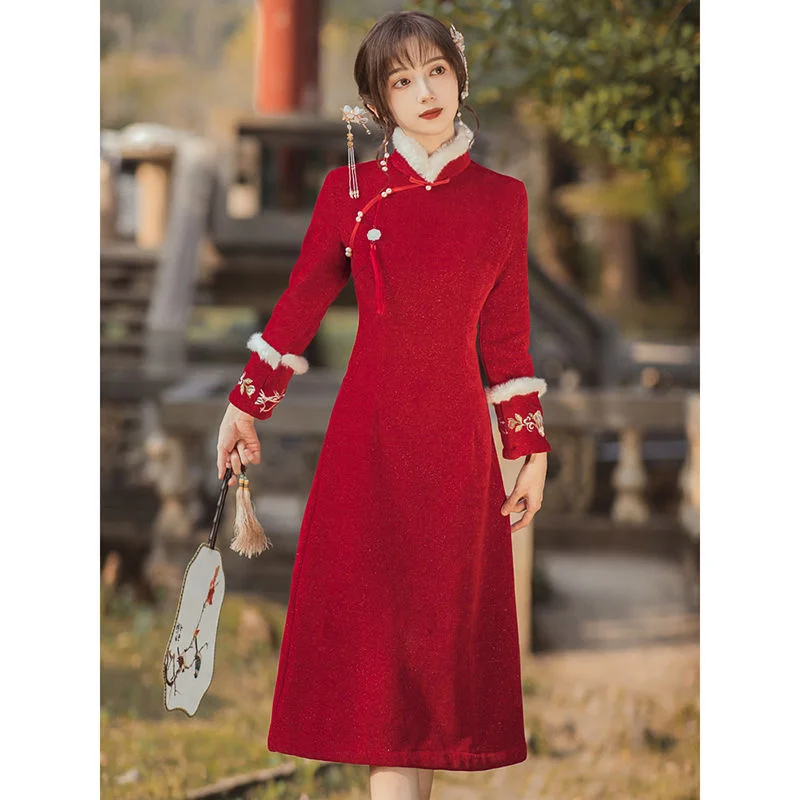 Robe Chinoise Rouge Florale – Image 3