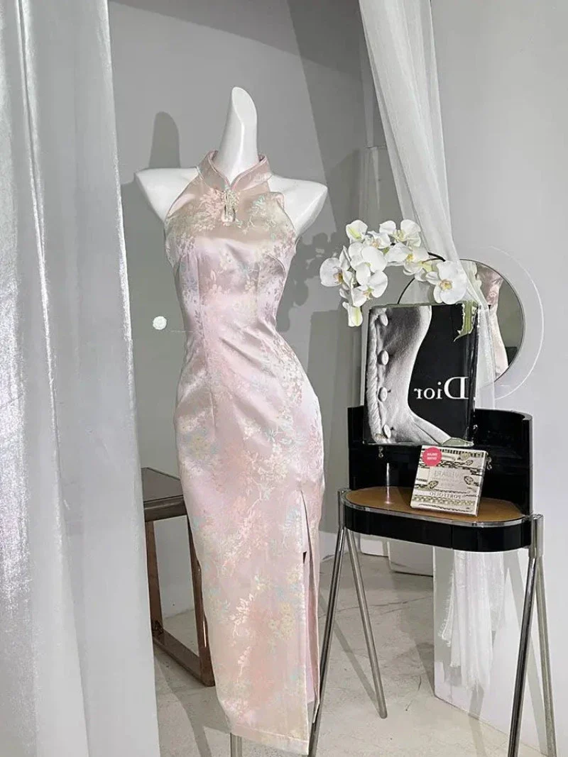 Cheongsam Robe Qipao Rose Avec Fente – Image 4