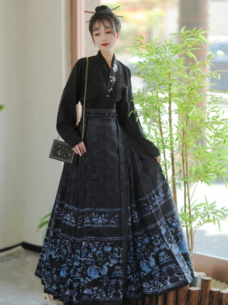 Robe Chinoise Brodée Automne – Image 6
