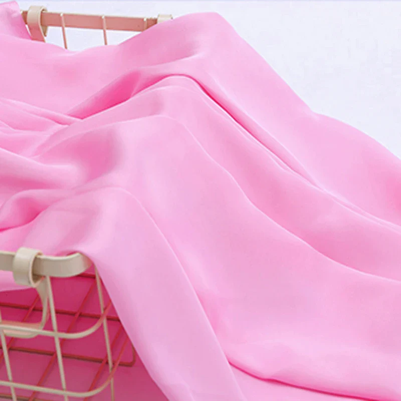 Tissu Chinois Satin Soyeux Doux – Image 3