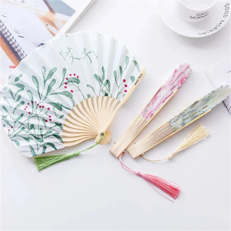 Éventail Chinois Japonais En Soie