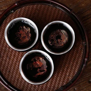 Tasse Chinoise Ancienne en Argent