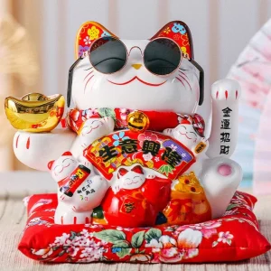 Chat Chinois Porte Bonheur