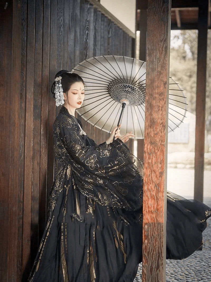 Hanfu Noir – Image 5