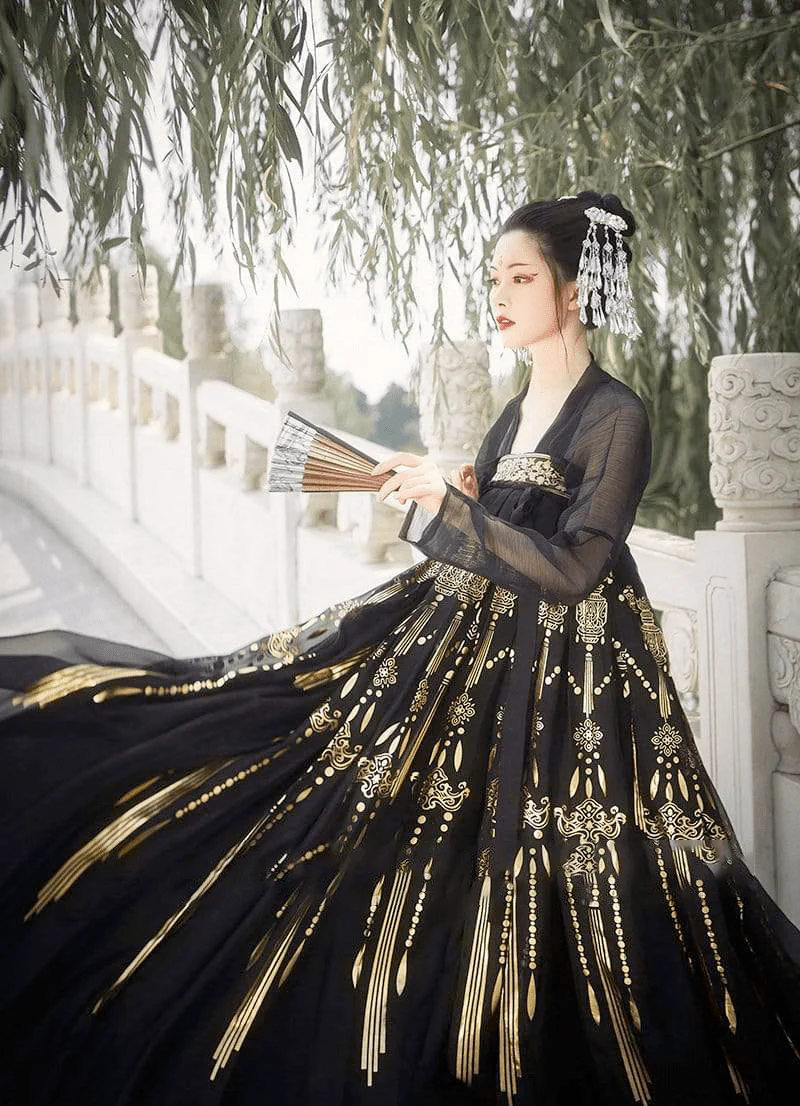 Hanfu Noir – Image 3