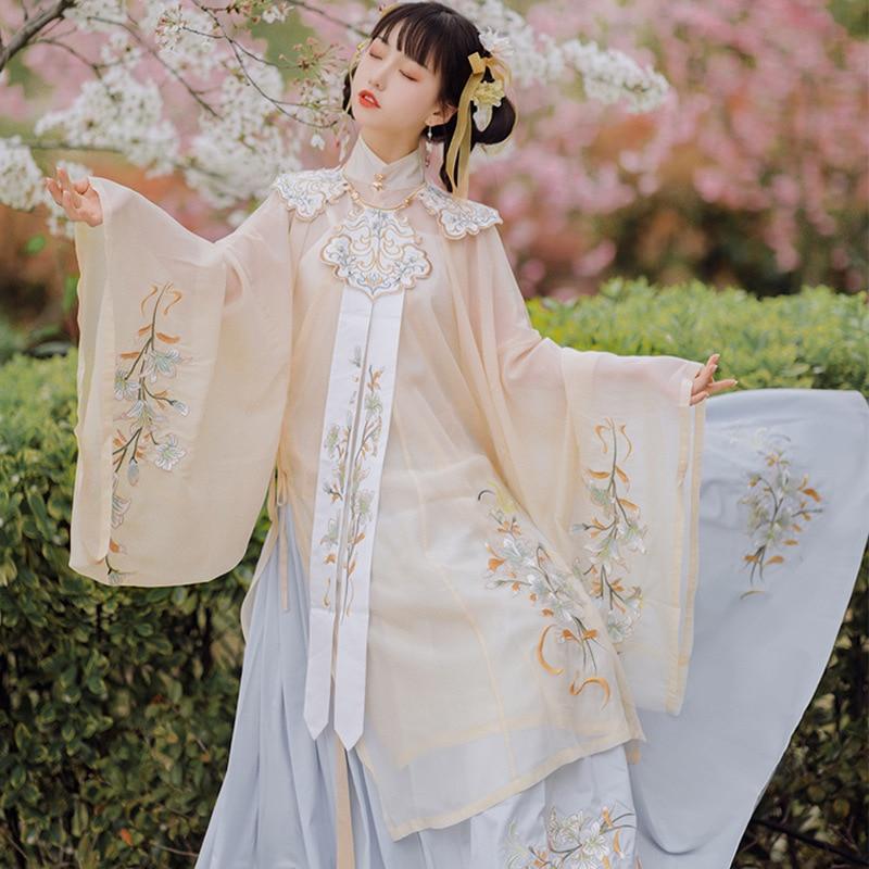 Hanfu Traditionnel Antique – Image 3