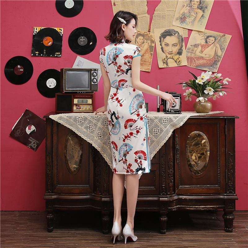 Robe Chinoise Blanche Éventail – Image 4