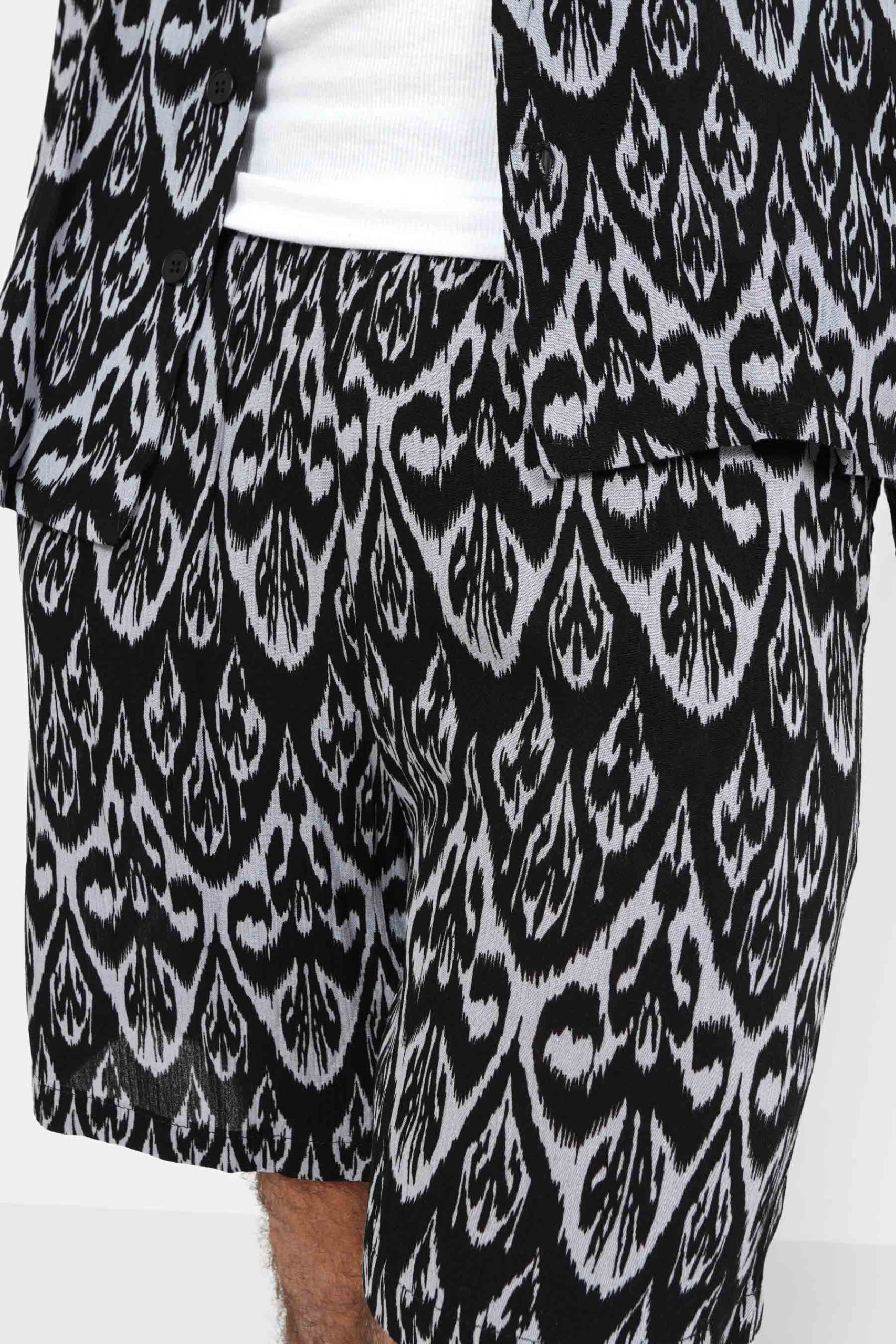 Short motif aztèque Noir – Image 4