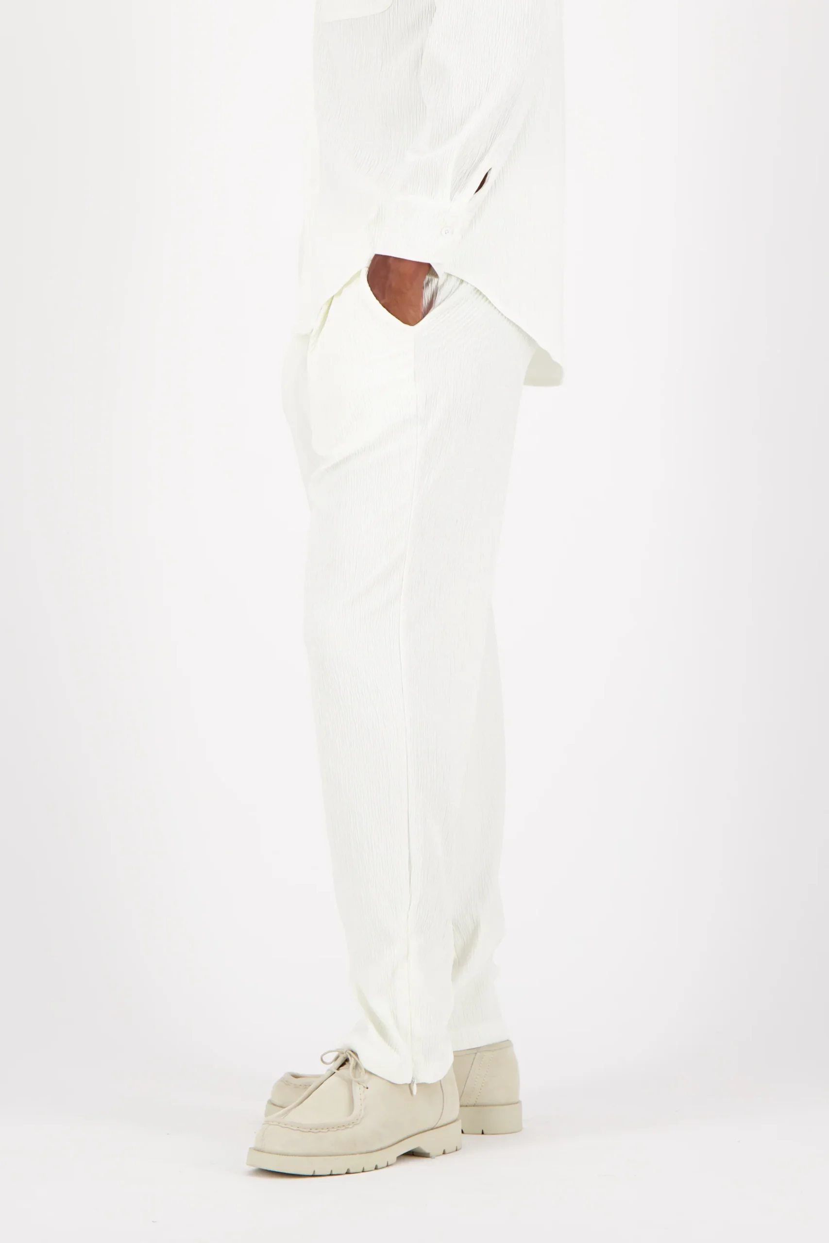 TEXTURED straight pant – Image 5