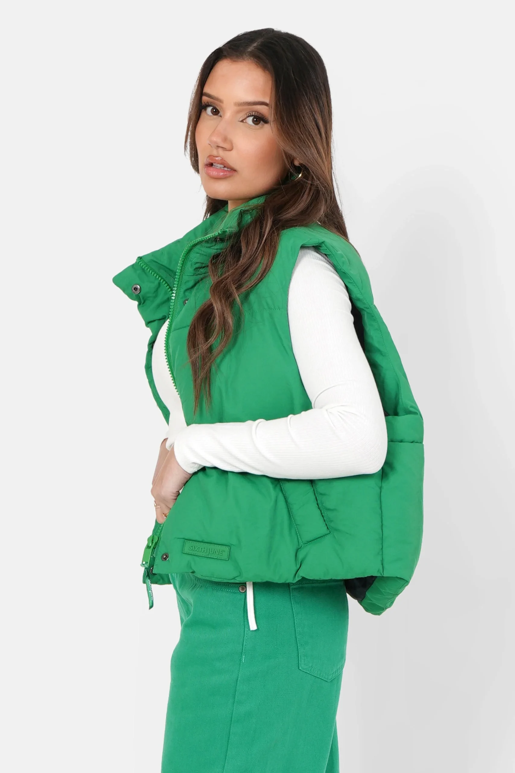 COLORFUL sleeveless puffer jacket – Image 5