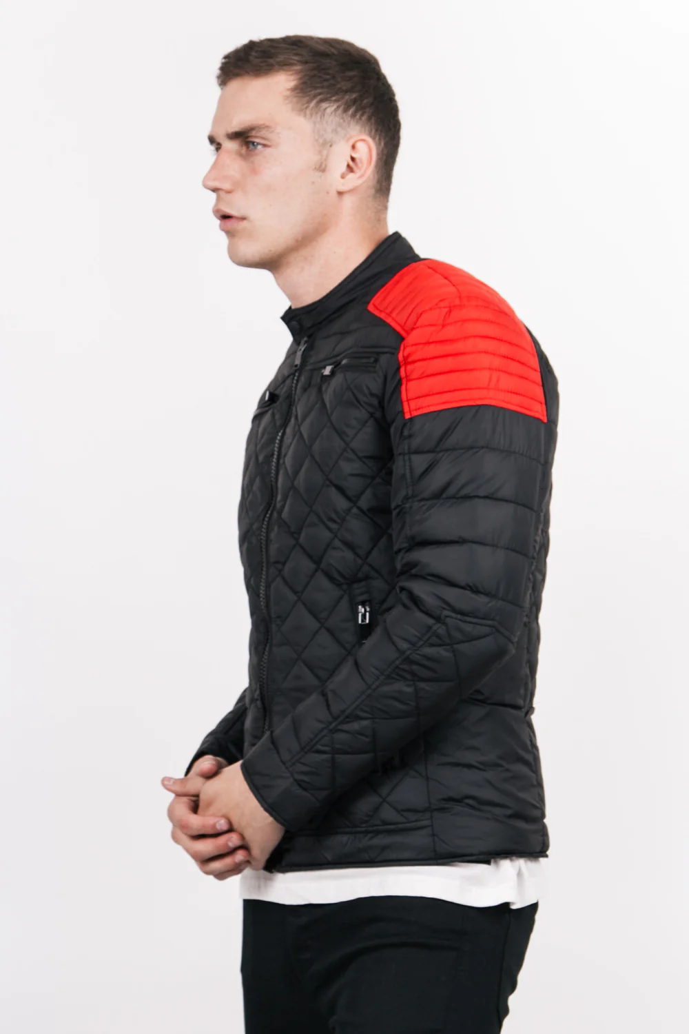 Blouson matelassé ajusté biker noir rouge – Image 5