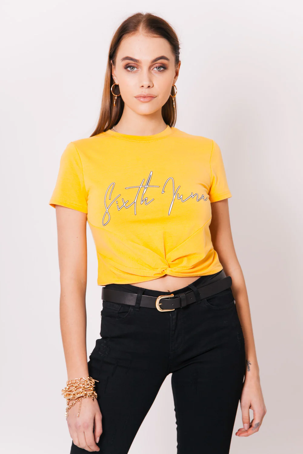 Crop-top noeud logo jaune – Image 3