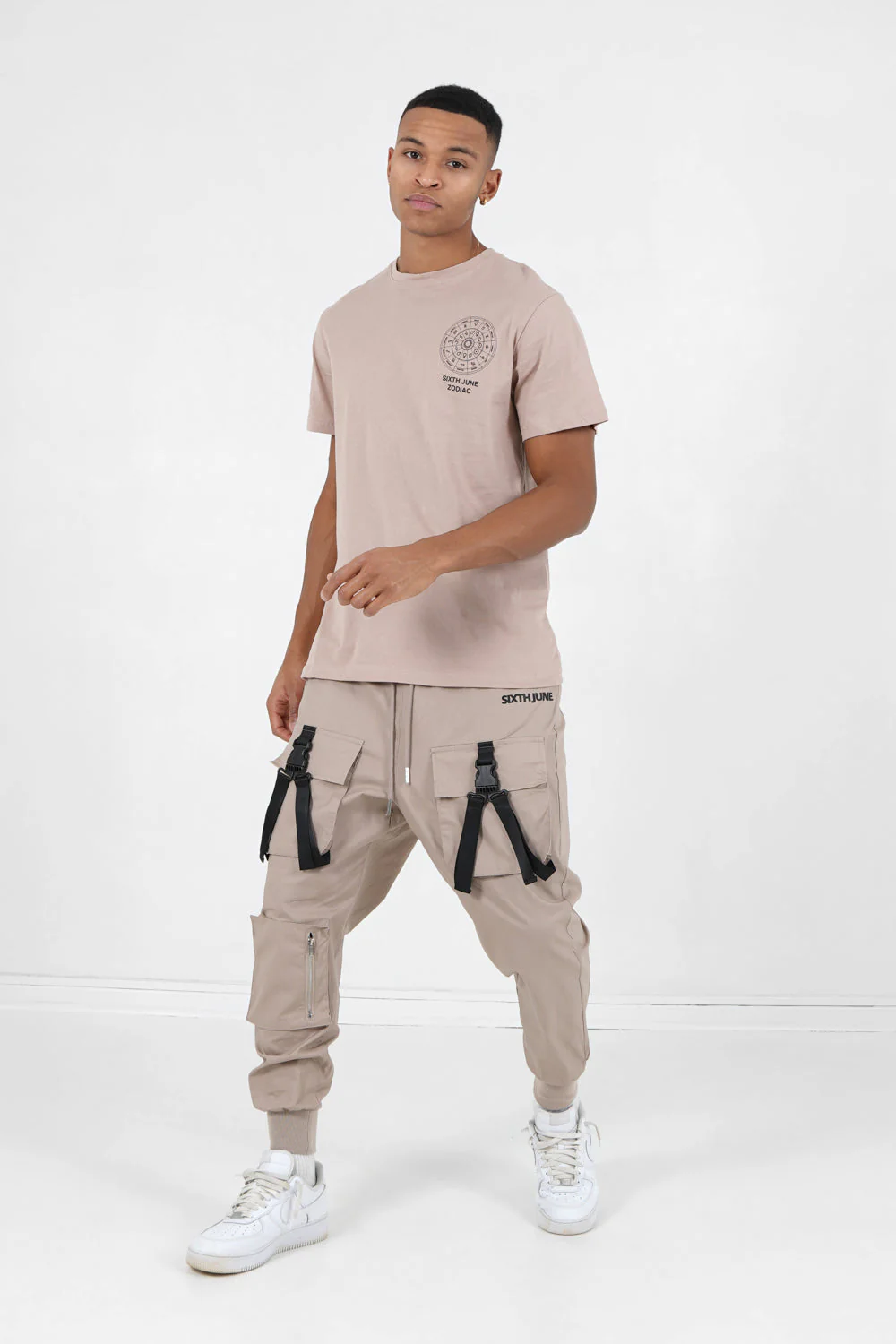 Cargo boucles poches logo Beige foncé – Image 3