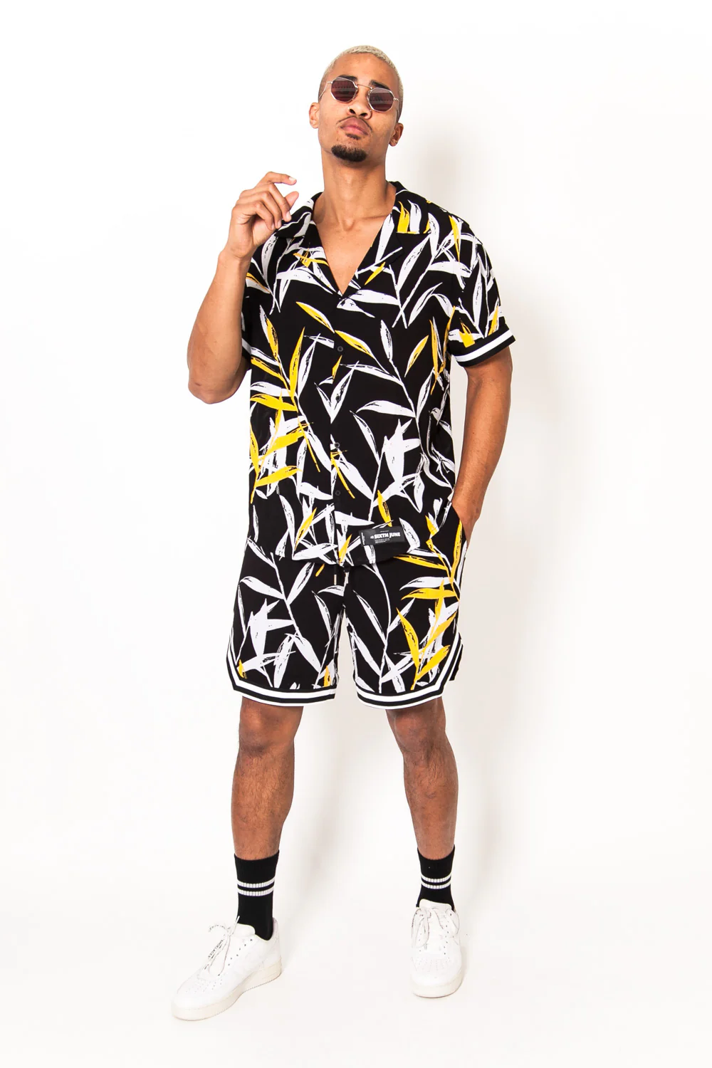 Short palm spring tropical noir – Image 7