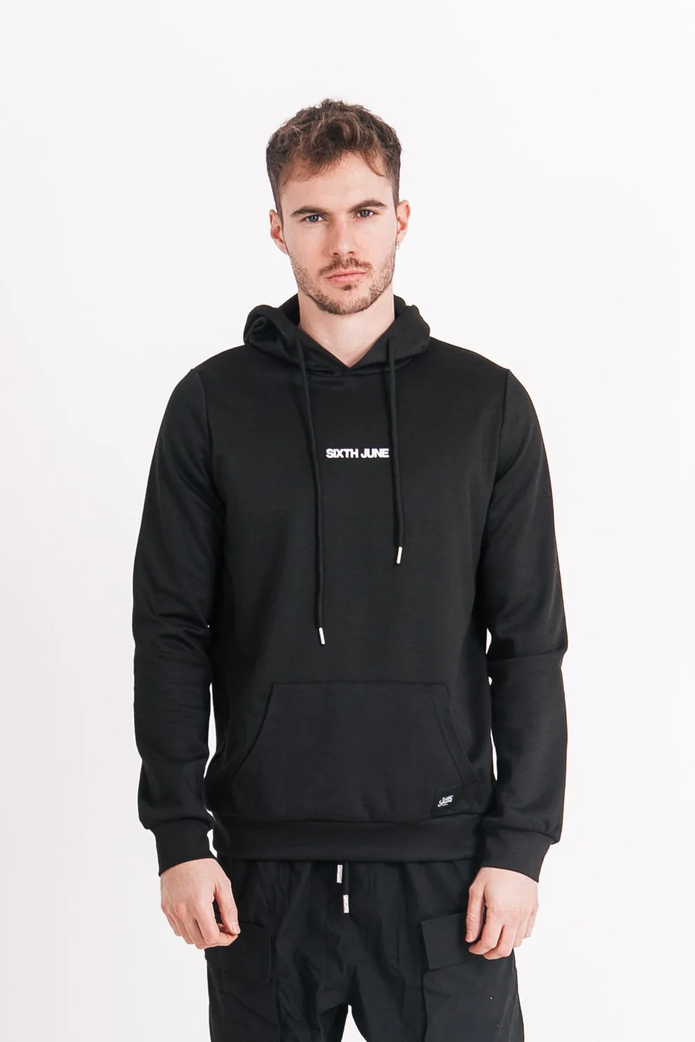 Sweat à capuche Terre Noir – Image 4