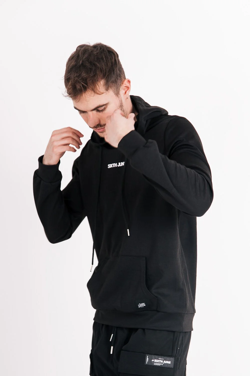 Sweat à capuche Terre Noir – Image 6