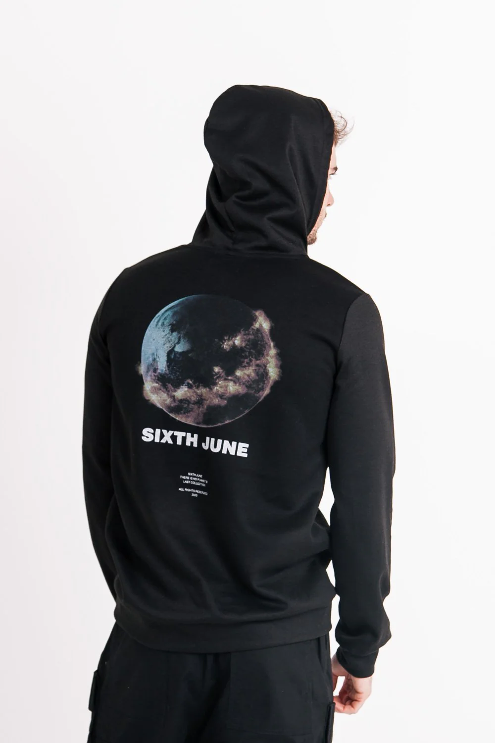 Sweat à capuche Terre Noir – Image 2