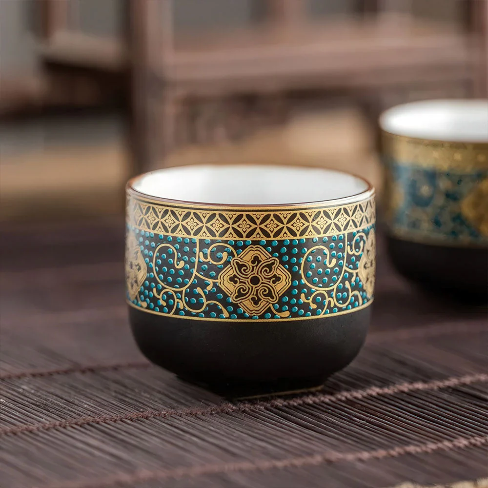 Tasses Chinoises En Porcelaine Dorées – Image 2